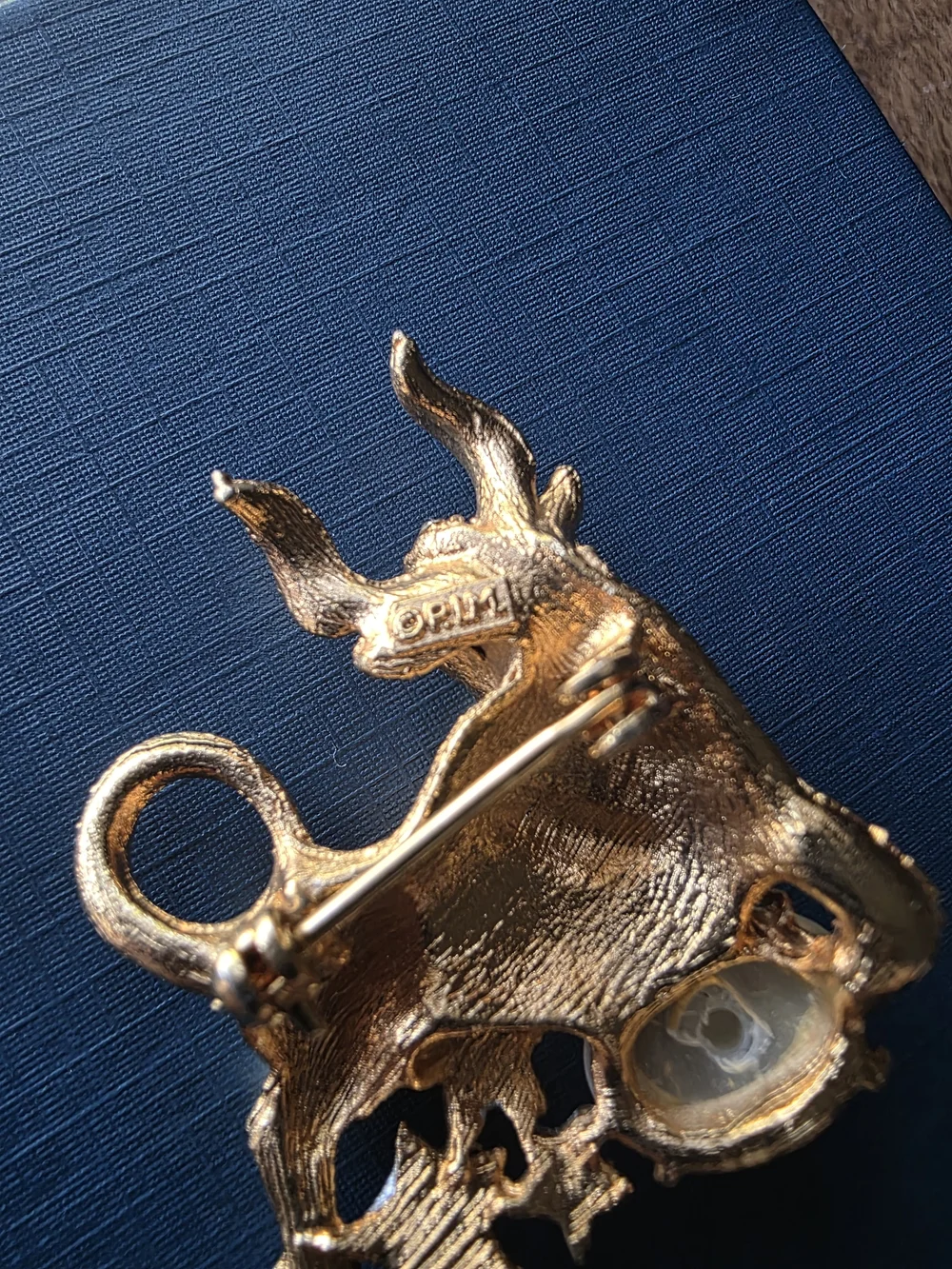 Vintage Piscitelli PIM Zodiac Astrology Taurus Brooch Gold Tone Faux Pearl